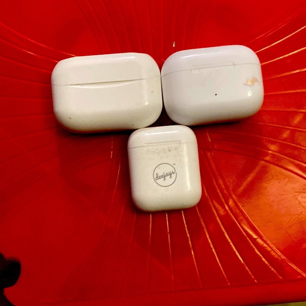 Earbuds